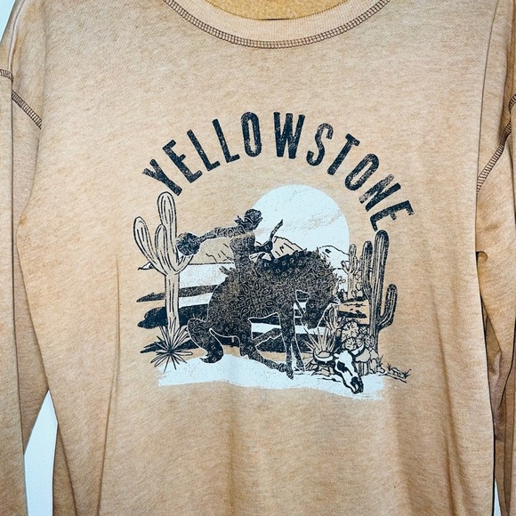 Maurices Mustard Yellow Western Yellowstone Graphic Sweatshirt Medium Women’s - Picture 4 of 11